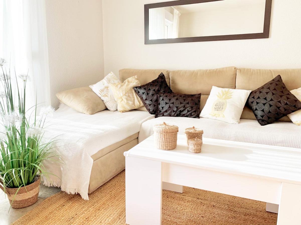 Apartamento En La Playa Con Vistas De Ensueno Almuñécar エクステリア 写真